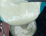 A picture of step 3 of Vanilla Plain Sponge Cake.