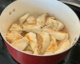 Foto del paso 8 de la receta: Pollo guisado Guatemalteco (Dificultad: Difícil😠¾) ⚠️⚠️ADVERTENCIA: Mira el medio del lado izquierdo 🙏🏻