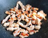 Hình bước làm 1 của món Thịt Ba Chỉ Rang Tép Mặn Ngọt