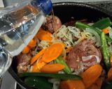 Foto del paso 4 de la receta: Manitas y lengua de cerdo en escabeche