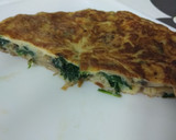 Foto del paso 5 de la receta: Tortilla de espinacas y champiñones