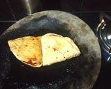 रोटी टॉर्टिला(Roti tortella recipe in hindi) रेसिपी चरण 3 फोटो