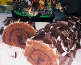 Foto langkah ke 9 dari resep BlackForest RollCake.