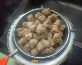 A picture of step 2 of Soya Chunk Curry Masala.