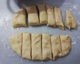 Foto del paso 5 de la receta: Panecillos rellenos de queso🧀