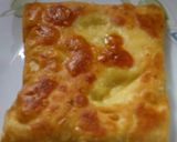 A picture of step 2 of Moghlai paratha.