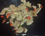 Foto langkah ke 3 dari resep Tumis sawi pok coy.