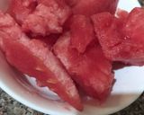 Une image de l'étape 1 de Granité à la pastèque 🍉🍉🍉.