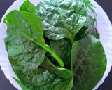 A picture of step 1 of Malabar Spinach Tikki.