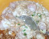 A picture of step 2 of Marinated Chicken Macaroni.