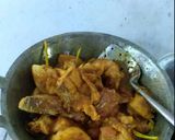 Foto langkah ke 4 dari resep Ayam goreng rempah.