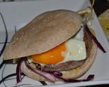 Foto del paso 1 de la receta: Sándwich de hamburguesa en Pan pita con masa madre y semillas
