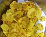 A picture of step 6 of Tumeric Bhajia.