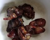 Foto langkah ke 2 dari resep Sambel Goreng Hati Ayam (Berkuah).