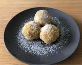Szilvás gombóc házilag recept fázis 12 fotója