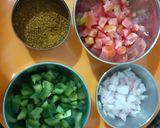 ઉત્તપમ (Uttpam Recipe In Gujarati) રેસીપી સ્ટેપ2ફોટો