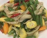 Foto langkah ke 5 dari resep Tumis campur ceria.