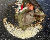 Foto langkah ke 2 dari resep Cah Tauge Tahu Cina Putih Daun Kucai.