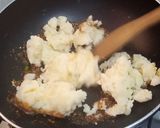 A picture of step 5 of Aloo(potato) samosa.