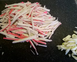 Foto del paso 2 de la receta: Surimi al ajillo