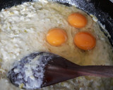 Foto del paso 10 de la receta: Tarta de puerros con langostinos