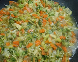 Foto del paso 4 de la receta: Revuelto de verduras