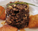 Foto del paso 6 de la receta: Huevos revueltos con Morcilla, Cebolla y Piñones
