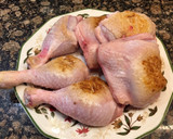 Foto del paso 7 de la receta: Traseros de pollo escabechados
