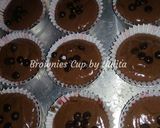 Foto langkah ke 4 dari resep Brownies Cup.