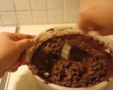 A picture of step 4 of Fudge brownies.