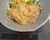 Foto langkah ke 3 dari resep Soun Goreng Sayur (Asam Manis ala Saus Nanban).