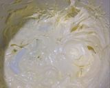 Foto langkah ke 1 dari resep Cake putih telur topping keju.