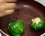 A picture of step 3 of Stuffed capsicum.