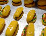 Foto langkah ke 6 dari resep Nastar melted no mixer (Bentuk Burger/Hot Dog).