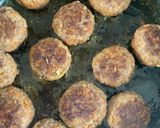 A picture of step 2 of Meatballs in creamy mushroom sauce.