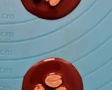 Foto del paso 3 de la receta: Chocolate con maní 🍫 ♥ 🥜 #antojito versión saludable