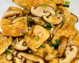 Hình bước làm 3 của món Đậu hũ kho nấm đông cô