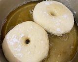 Foto langkah ke 5 dari resep Donat tanpa kentang ala Tasyi Athasyia🍩.