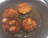 A picture of step 6 of Cheesy Crunchy Cutlets.