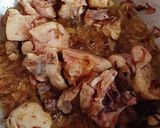 A picture of step 4 of Chicken Mattar Pualo 😍😍.