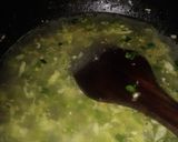A picture of step 4 of Hot and sour soup.