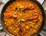 A picture of step 10 of Paella with Prawns.