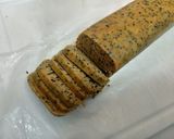 A picture of step 5 of Soy Flour and Sesame Cookies.