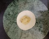 चंन्द्रकला गुजिया (Chandrakala gujiya recipe in hindi) रेसिपी चरण 7 फोटो