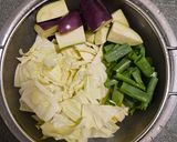 Foto langkah ke 1 dari resep Sayur Asem Ndeso.