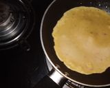 A picture of step 6 of Potato besan wraps.