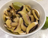 Foto del paso 3 de la receta: Carpaccio de piquillos con macerado de champiñón