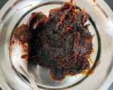 A picture of step 3 of Dates filled cookies.
