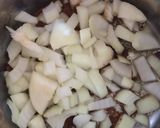 A picture of step 1 of Chicken, in Gravy, Pies.