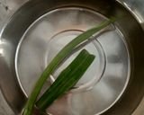 Foto langkah ke 4 dari resep Bubur sumsum buah naga.